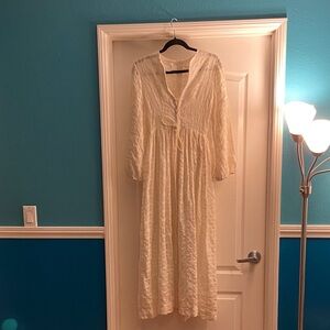 Elegant Cream Long Sleeve Dress